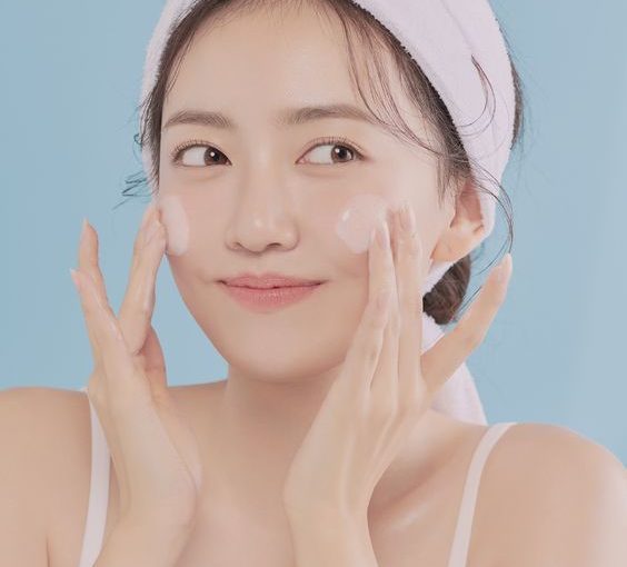 Các bước chăm sóc da mặt chuẩn Hàn Quốc cho các bạn nữ