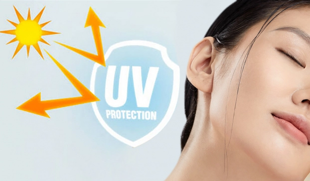 Bôi kem chống nắng bảo vệ da khỏi tia UV