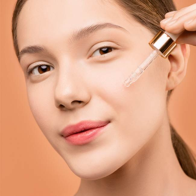 Hướng dẫn sử dụng serum đúng cách sẽ giúp duy trì vẻ đẹp sáng mịn cho gương mặt của bạn