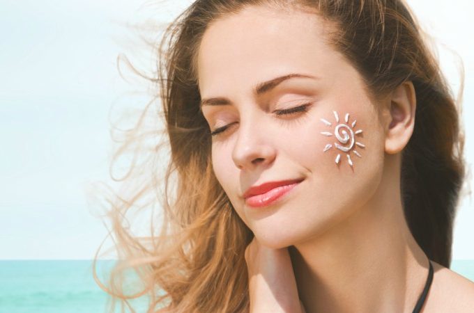 Kem chống nắng nâng tone: Giải pháp bảo vệ da tối ưu và làm sáng da nhẹ nhàng