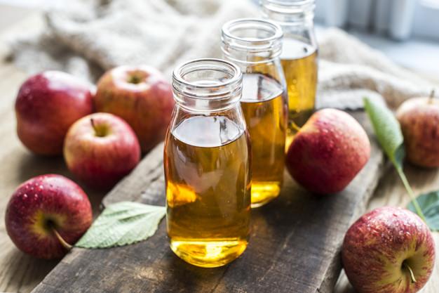 Giấm táo có tác dụng trong việc trị mụn