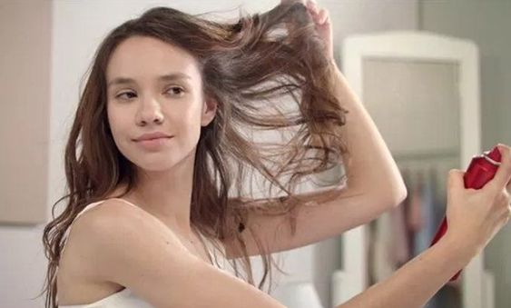 Đánh giá các loại dầu gội khô cho mẹ sau sinh: Cách giúp tóc luôn sạch thơm
