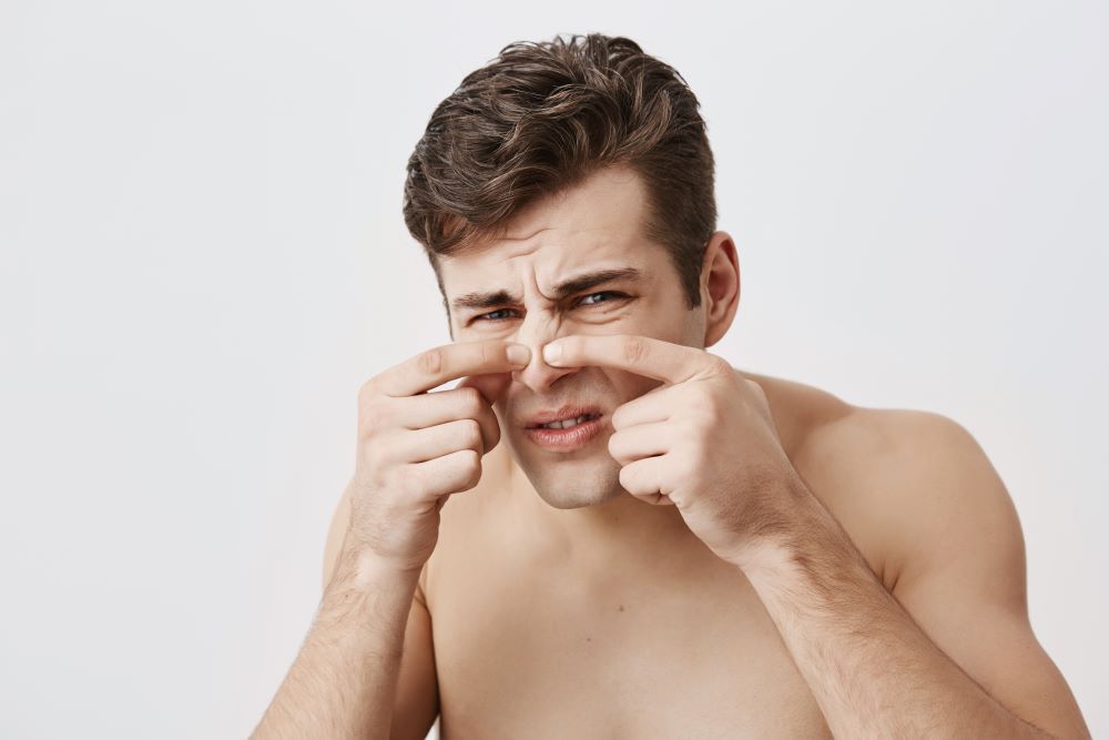 Tìm hiểu các sản phẩm trị sợi bã nhờn ở mũi