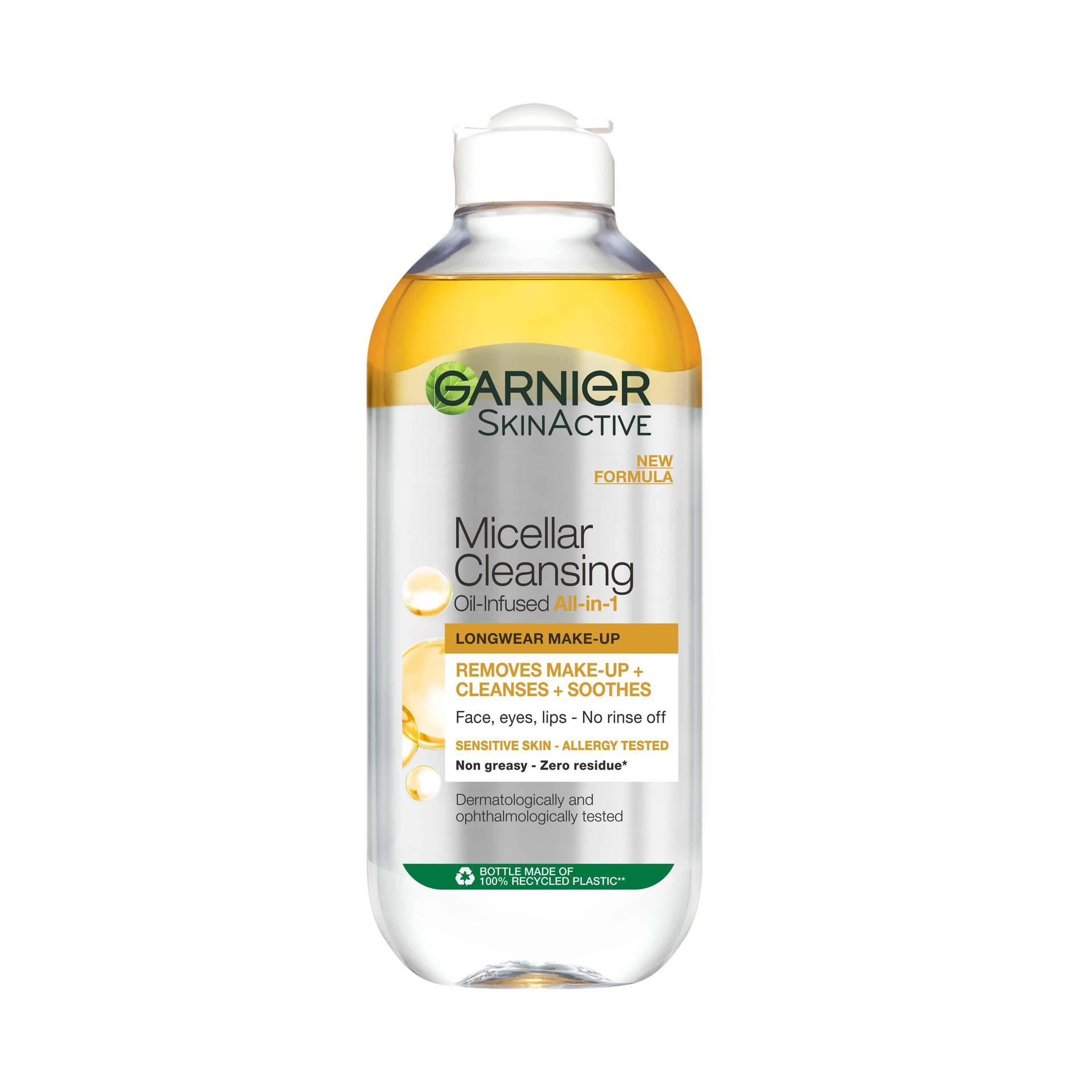 Nước tẩy trang Garnier Micellar Oil Infused Cleansing Water