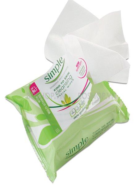 Bông tẩy trang Simple Kind to Skin Cleansing Facial Wipes