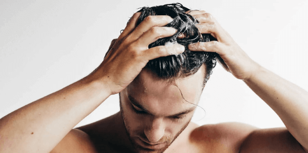 Lựa chọn loại dầu gội làm phồng tóc cho nam giới
